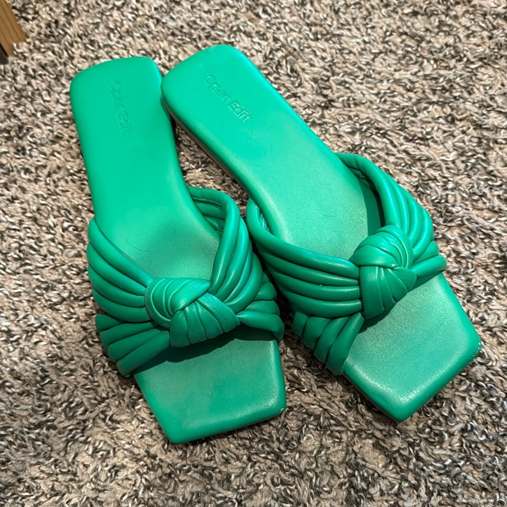 Green Sandals Open Edit size 8 women’s